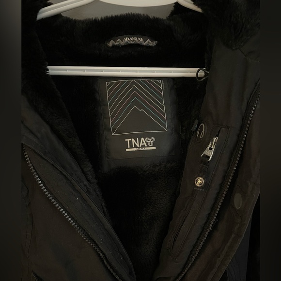 Aritzia TNA Aurora Black Winter Jacket - Size Small - Picture 4 of 4